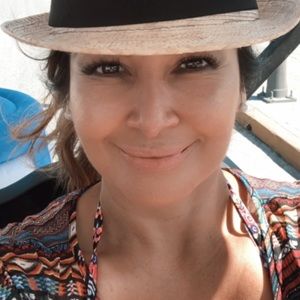 Meet your Posher, Sonia